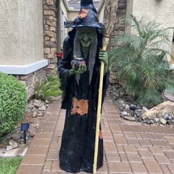 Large Halloween Witch Statue 