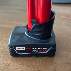 M 12 Battery 3.0 Milwaukee