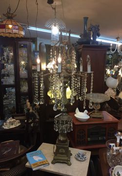 Brass crystal lamp