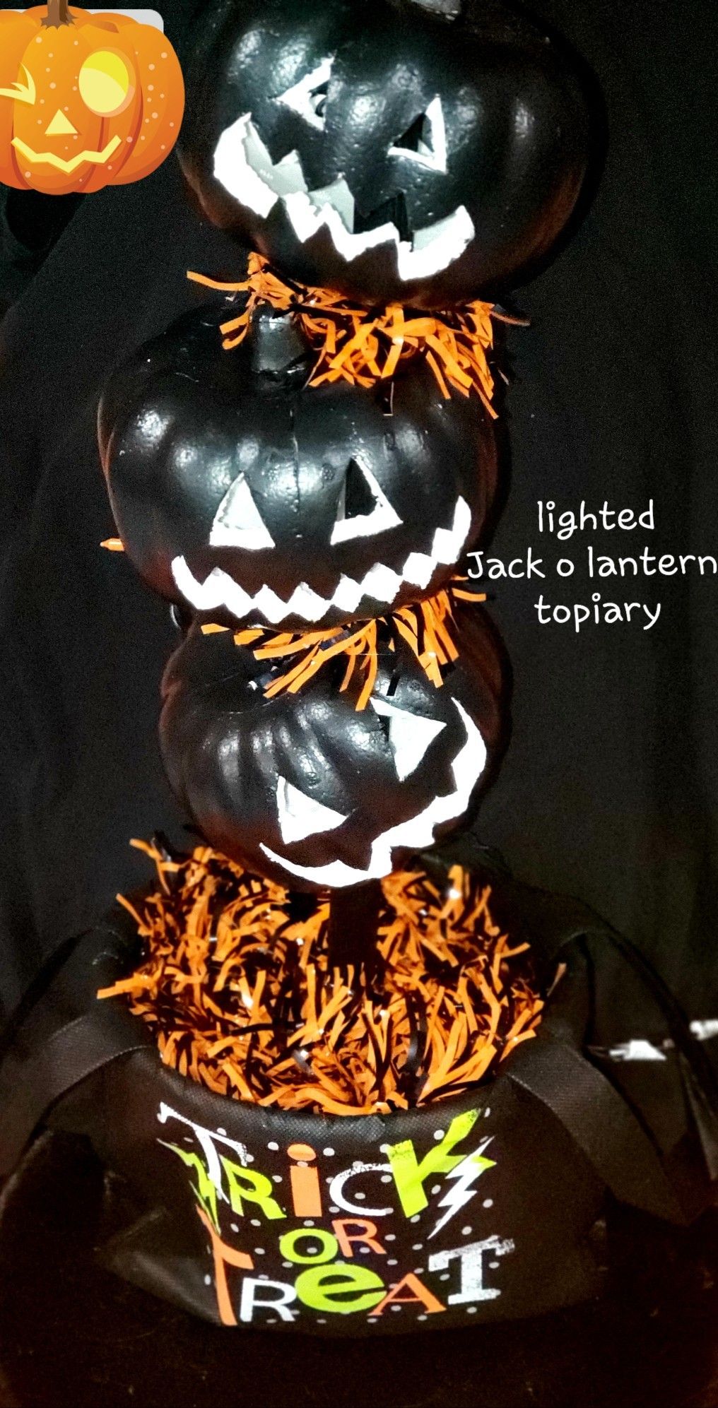 Halloween Lighted Jack o lantern topiary