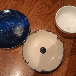 Used Plates and Bowl Set