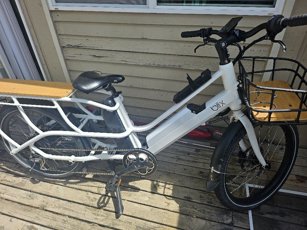 BLIX Packa GENI3 cargo Bike