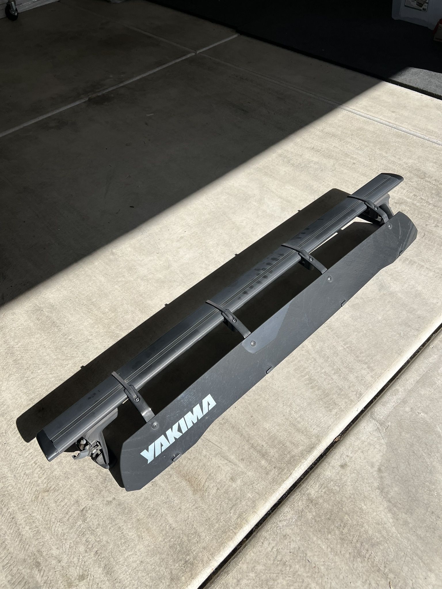 Jet Stream Rack YAKIMA JetStream Base Rack Bars - 50” for Sale in Chino, CA - OfferUp