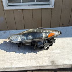 2014 murano headlight