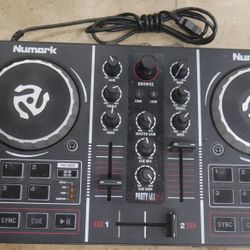 Numark Mixer board party mix  pre owned tested 888369-1