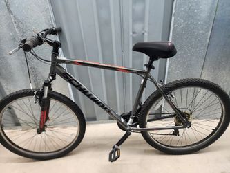 Schwinn Women's Standpoint 27.5" Mountain Bike 