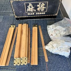 Mah Jongg Set