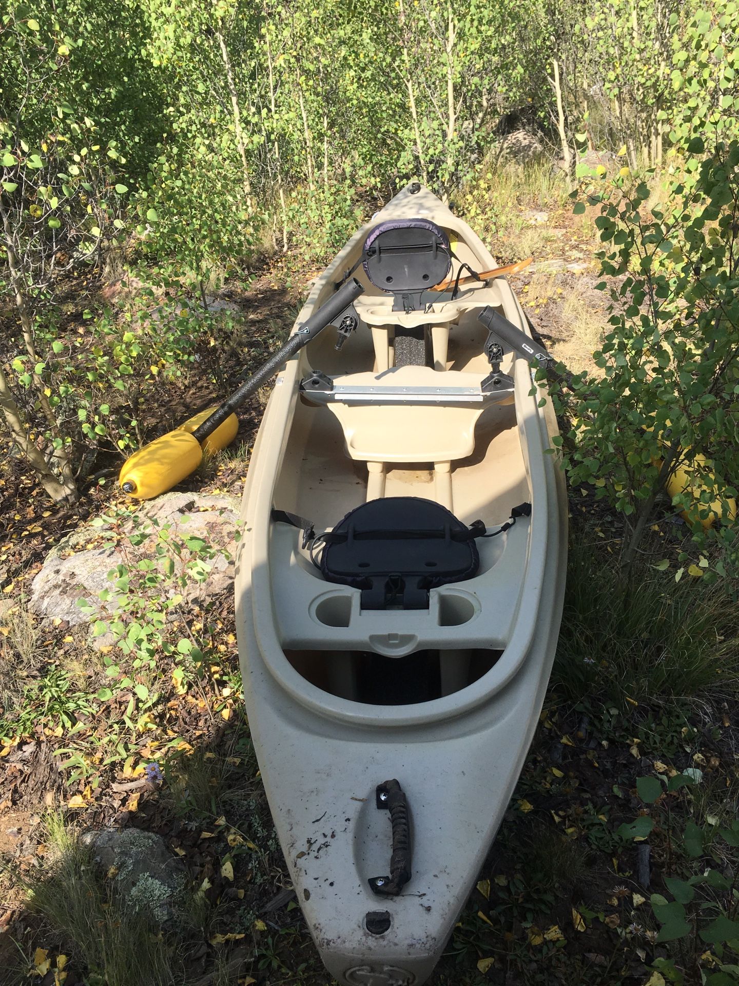 Canoe - Mad River- Passage 14- with removable outriggers