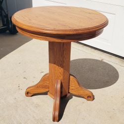 Vintage Wood Side Table 