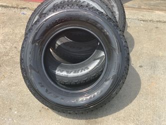 255/70/18 Goodyear wrangler all terrain