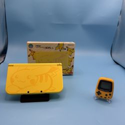 New Nintendo 3dsxl (Yellow Pikachu) & Pikachu Podex