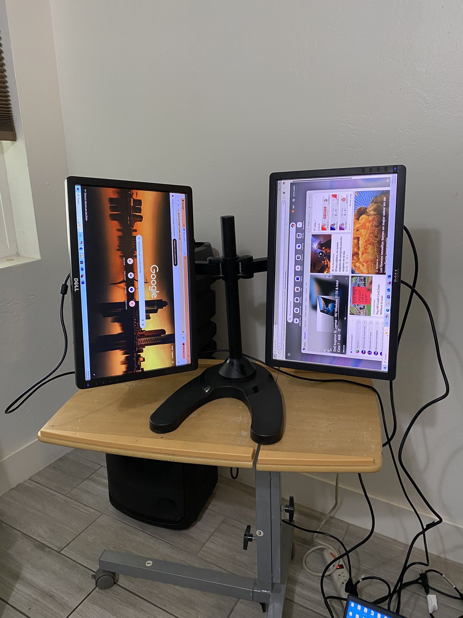 Dell P1913t,19", Professional Widescreen LED Monitor - Dual monitor with stand 19 inch Display and vga port. It works great! Nothing wrong! Power cor