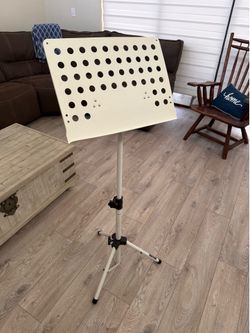 Hamilton World Stands Music Stand