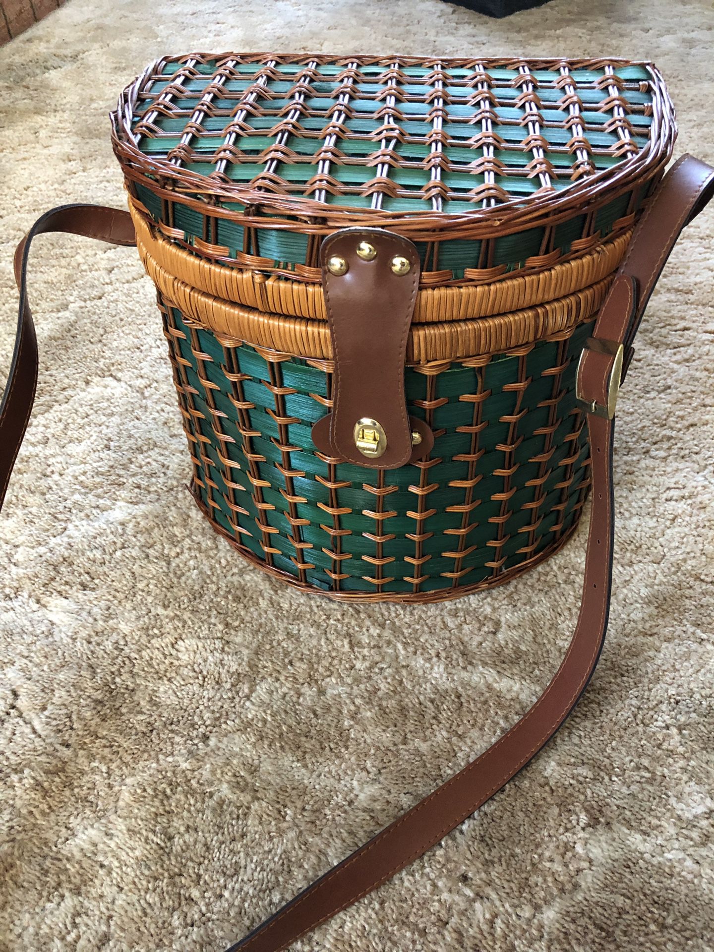 Vintage Picnic Basket with items inside included