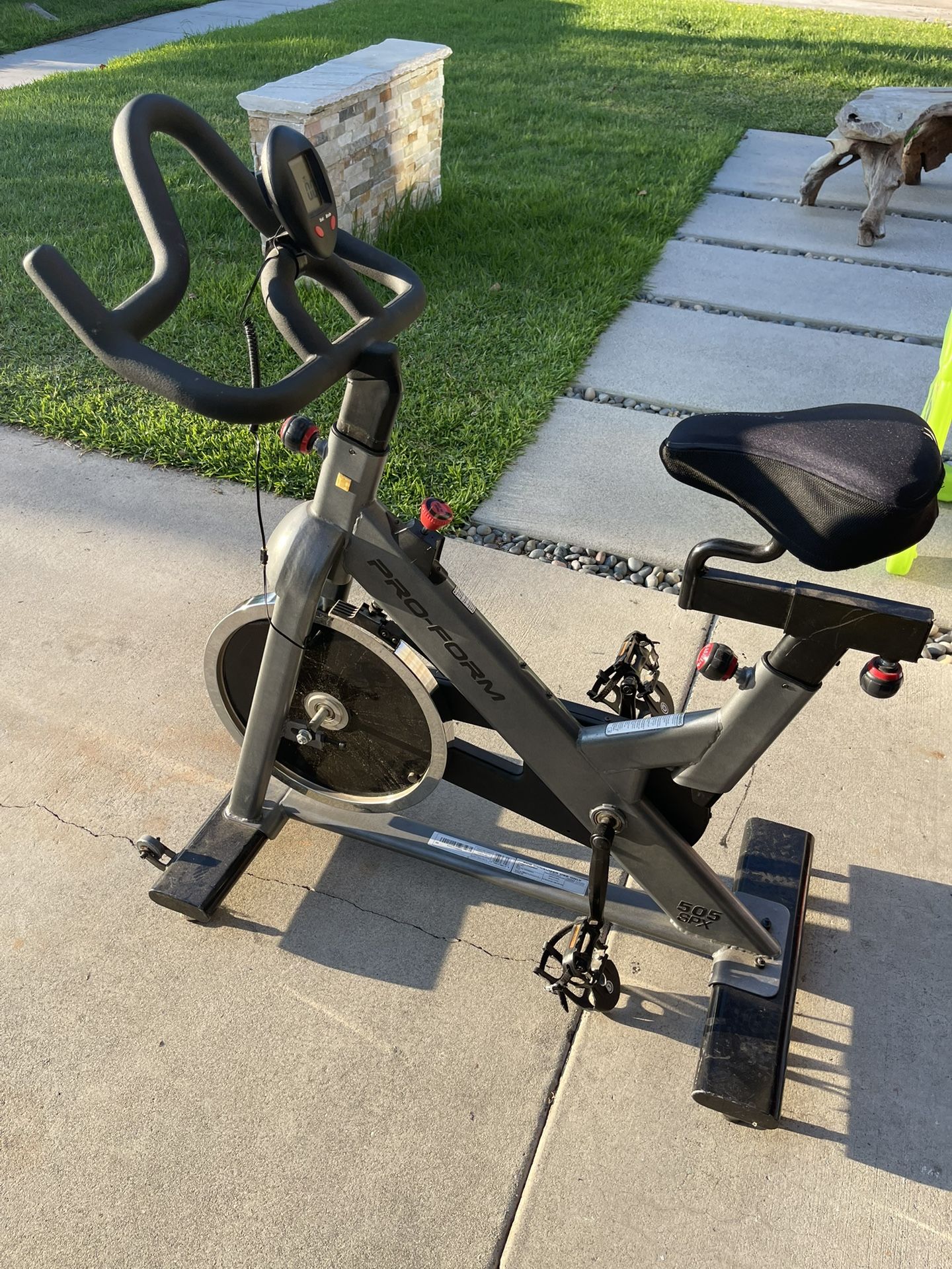 Pro Form Exercise Bike Cycle