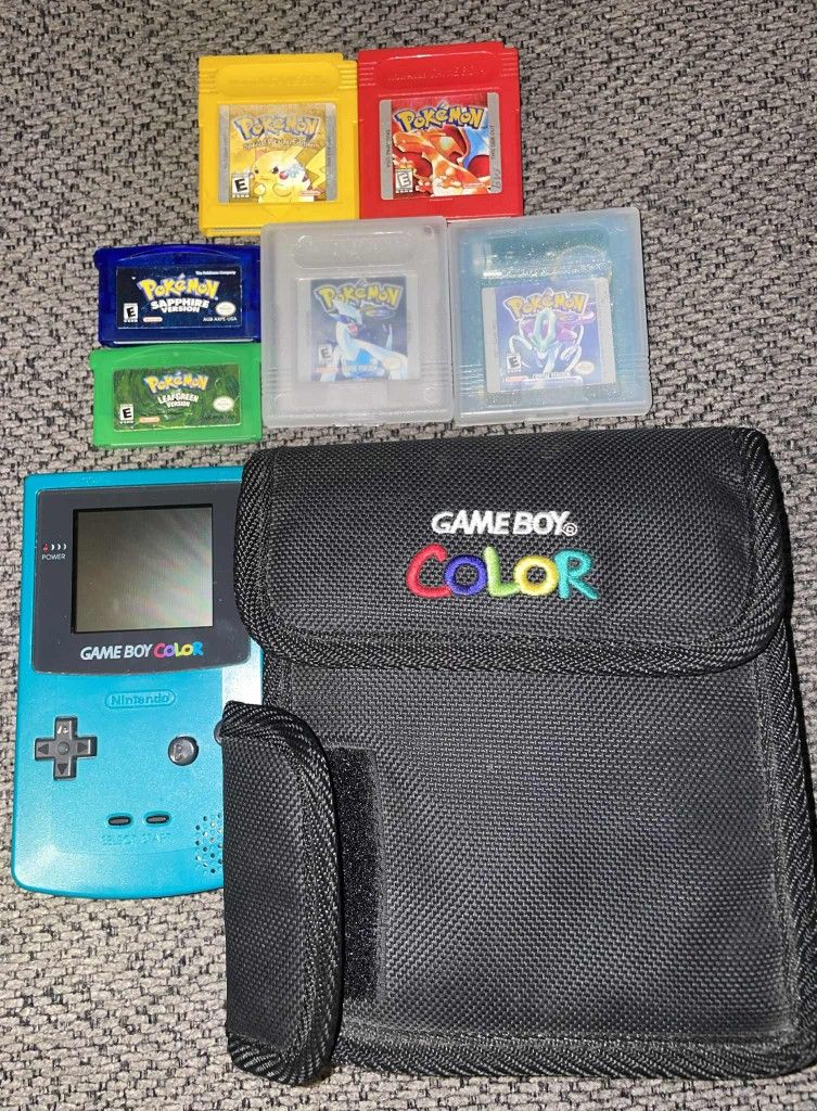 NINTENDO GAMEBOY COLOR AND POKÉMON GAMES