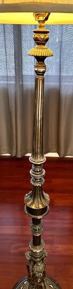 Old Fashion Style Lamp