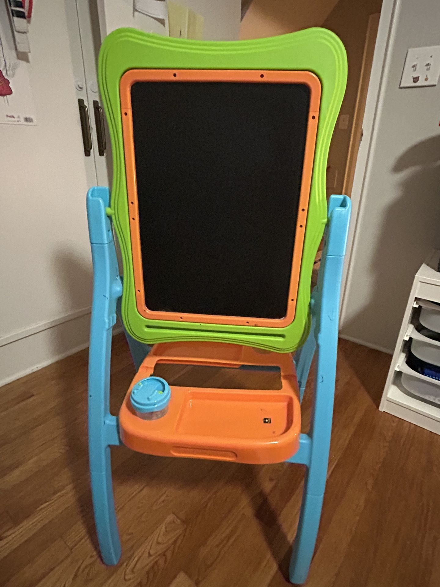 Kids Chalk / White Board