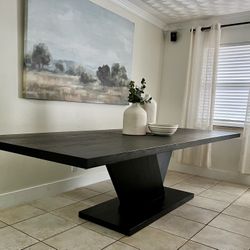 Restoration Hardware Dining Table – Seats 8–10