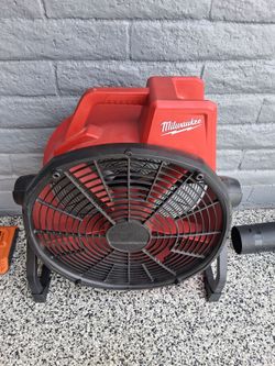 FAN MILWAUKEE