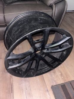 Original Srt hellcat original rims have all 4