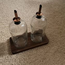 Oil/Vinegar Jars 