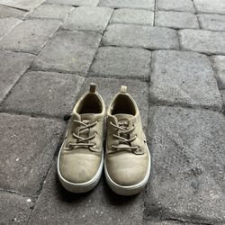 Oskosh Carters Size 10 Toddler Shoes