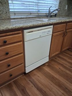 Kenmore dishwasher white