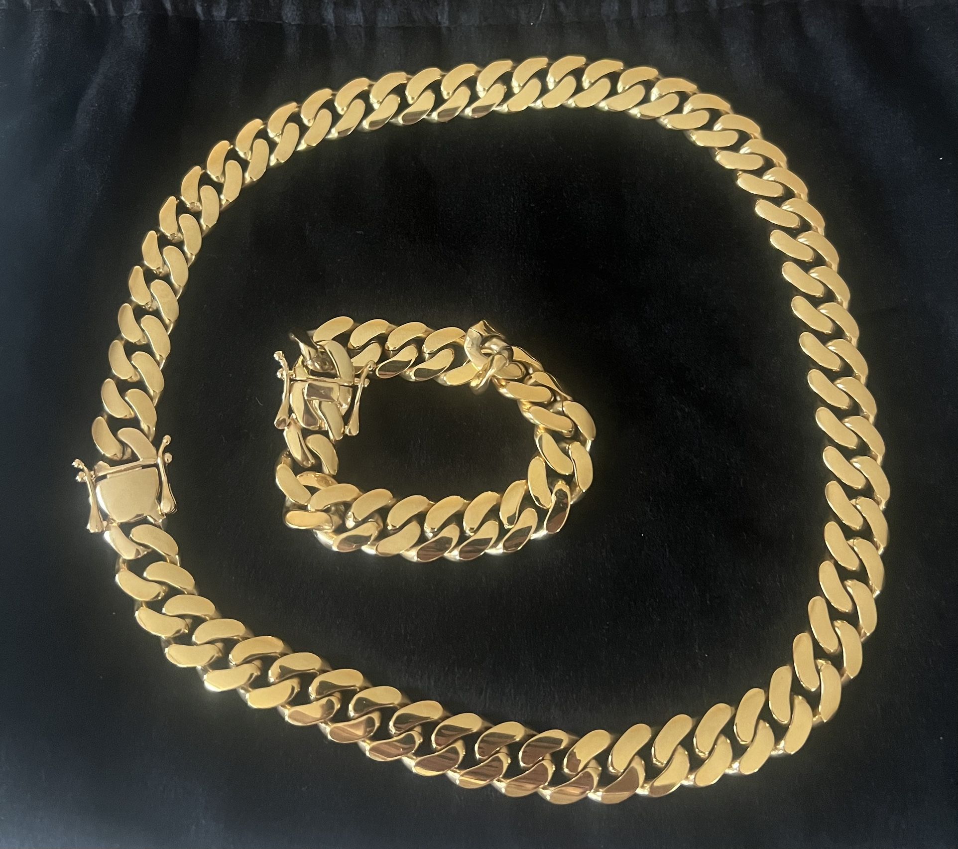 Brand New Cuban And Bracelet Set