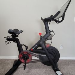 Peloton Bike