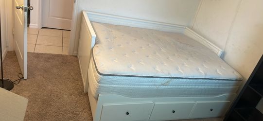 IKEA daybed