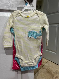 Carters 6 month 3 piece set $6