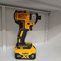 Dewalt New XR Brushless  Impact Driver More Battery 4AH