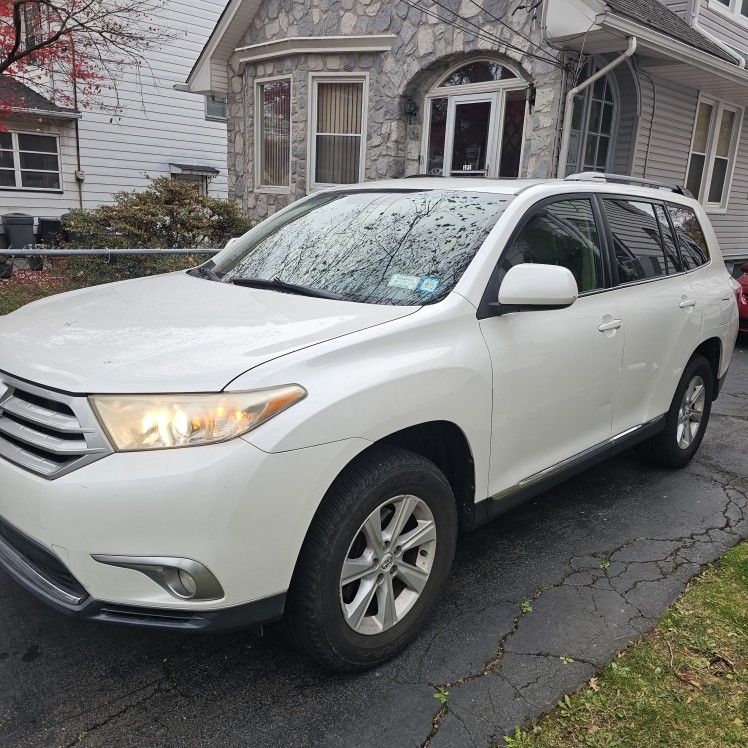 2011 Toyota Highlander