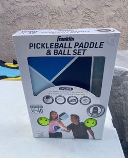 Franklin Sports 2-Player Pickleball Paddle Set - (2) Fiberglass
