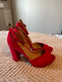Women’s Heels - Size 8.5 - Lightly Worn
