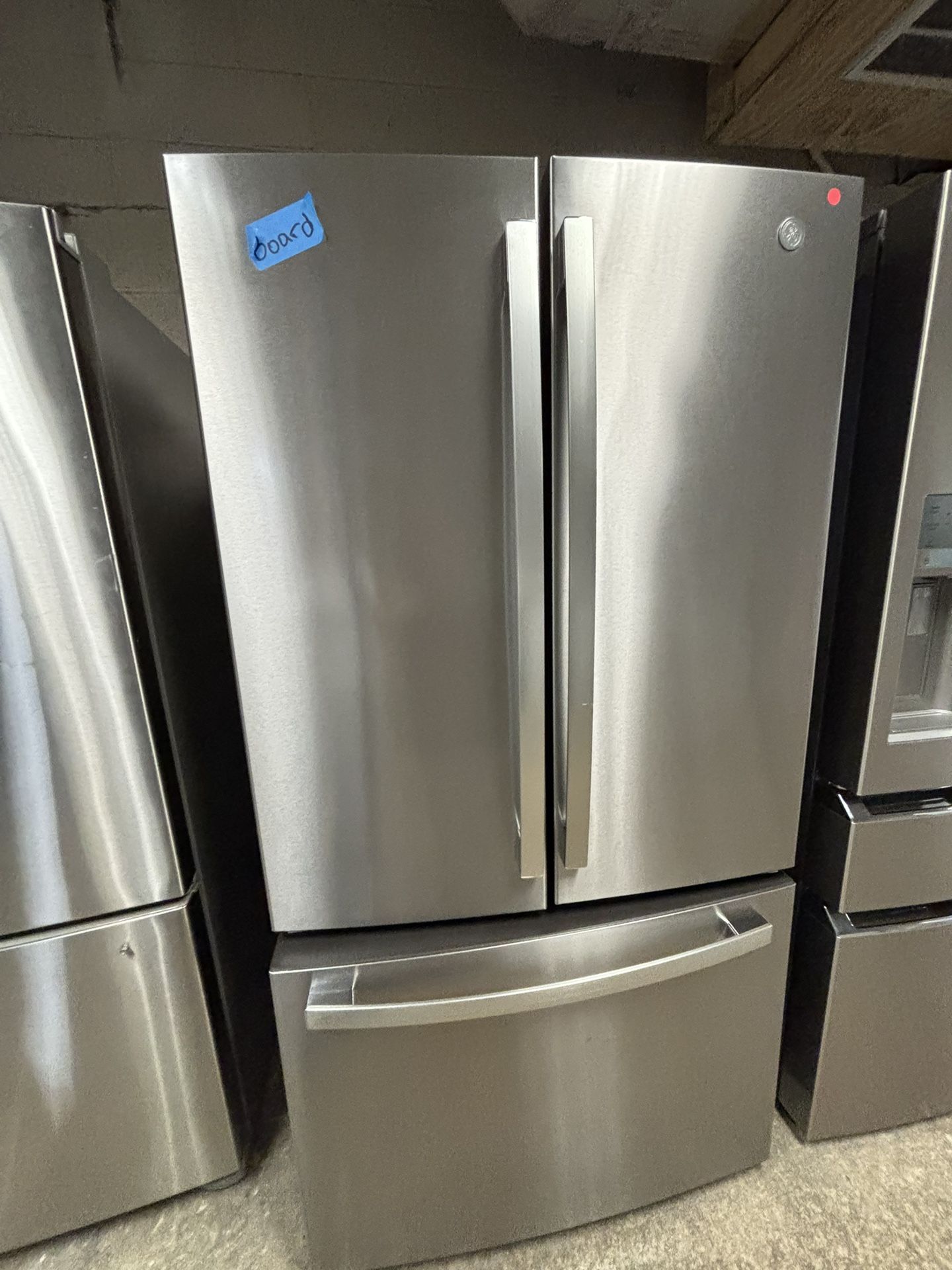 Ge Refrigerator For sale