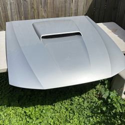 4th Gen Mustang GT OEM Hood. Silver Metallic.