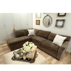 FREE DELIVERY 🚚  - Lovely Plush L Shaped Sectional Sofa with all washable reversible cushions