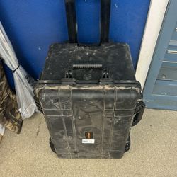 Dynamic Tool Set With Portable Box 