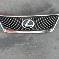 2006-2010 Lexus Is250/350 Complete Grill With Emblem Oem. 