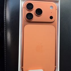 Iphone 17pro - Unlocked - Orange