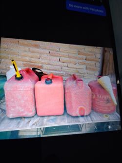 4 5 gallon gas cans