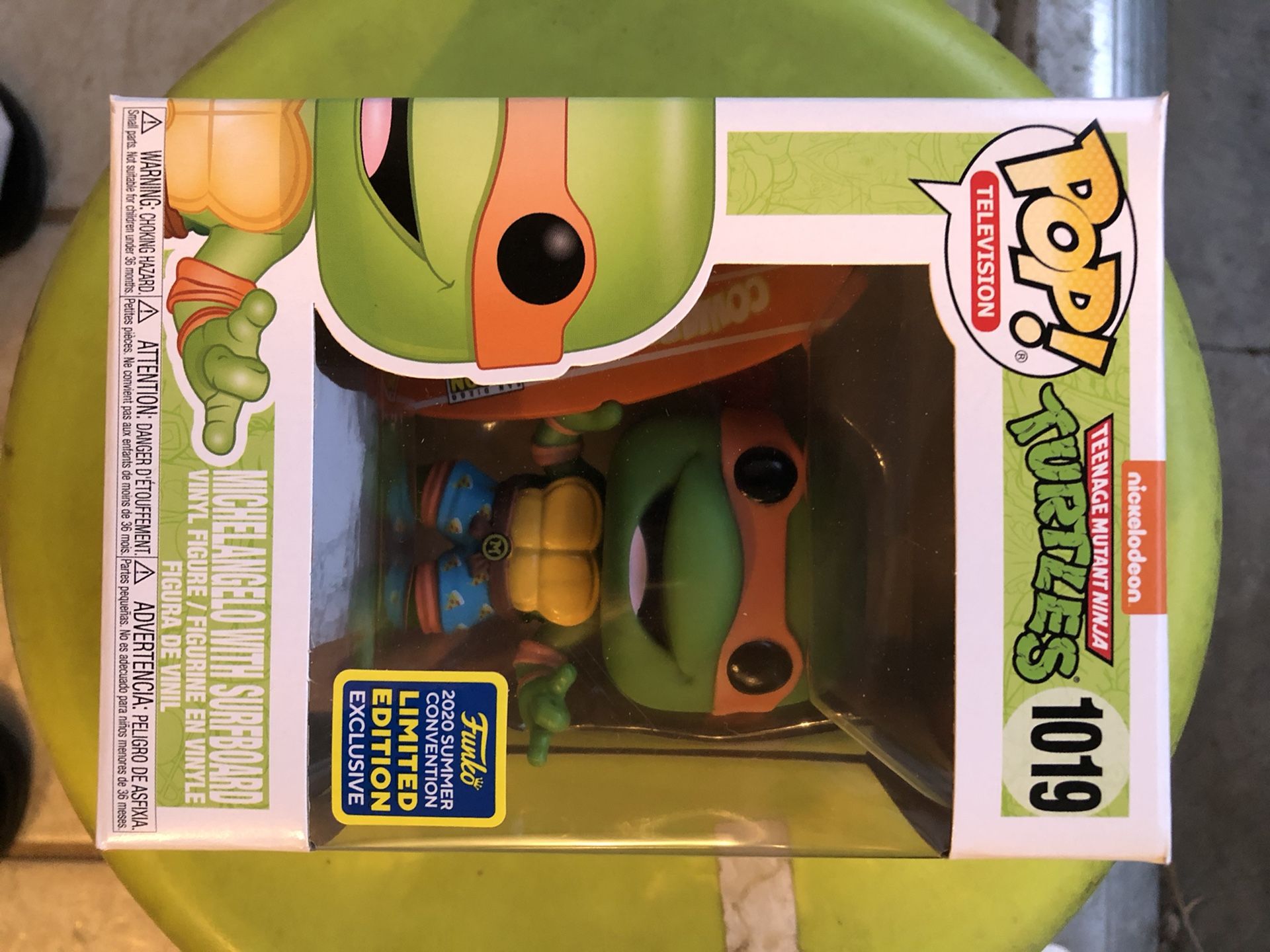 Funko POP! Michelangelo with surfboard