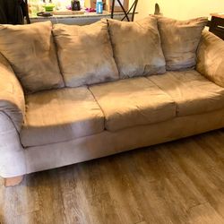 Couch & Loveseat Set