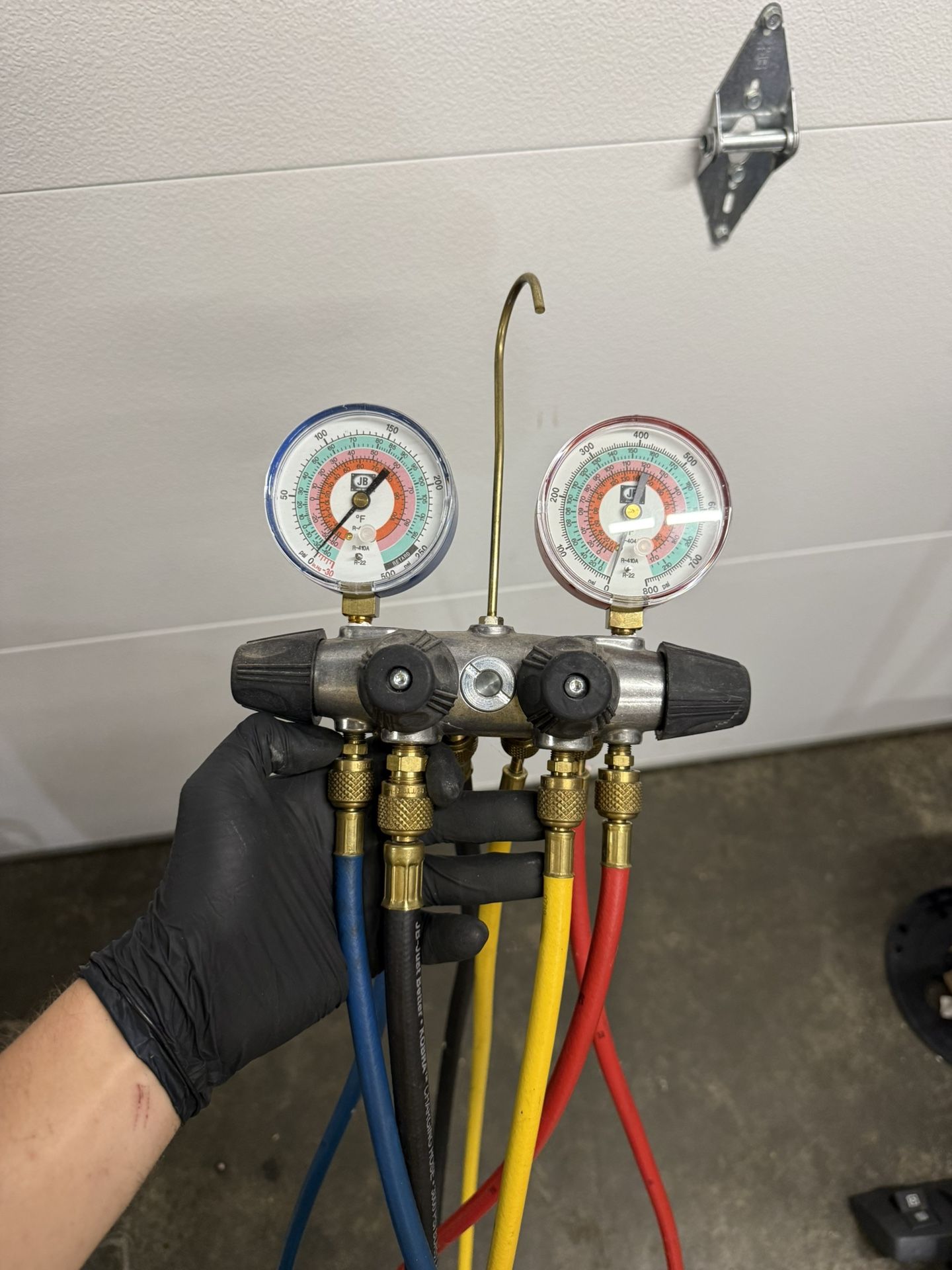 JB Zeppelin 4 Port Manifold Set HVACR