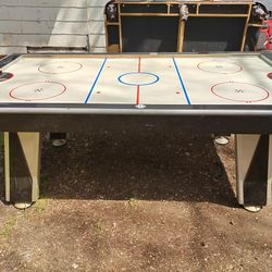 Air hockey Table 