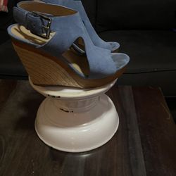 Michael Kors 7.5 Spring Time Blue