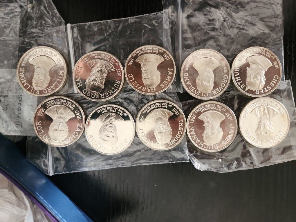 Collectibles, silver.