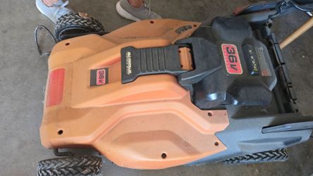 Black & Decker 36V Cordless Self-Propelled Lawn Mower